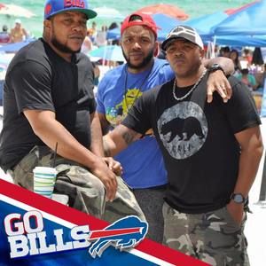 Meet your Posher, Dee